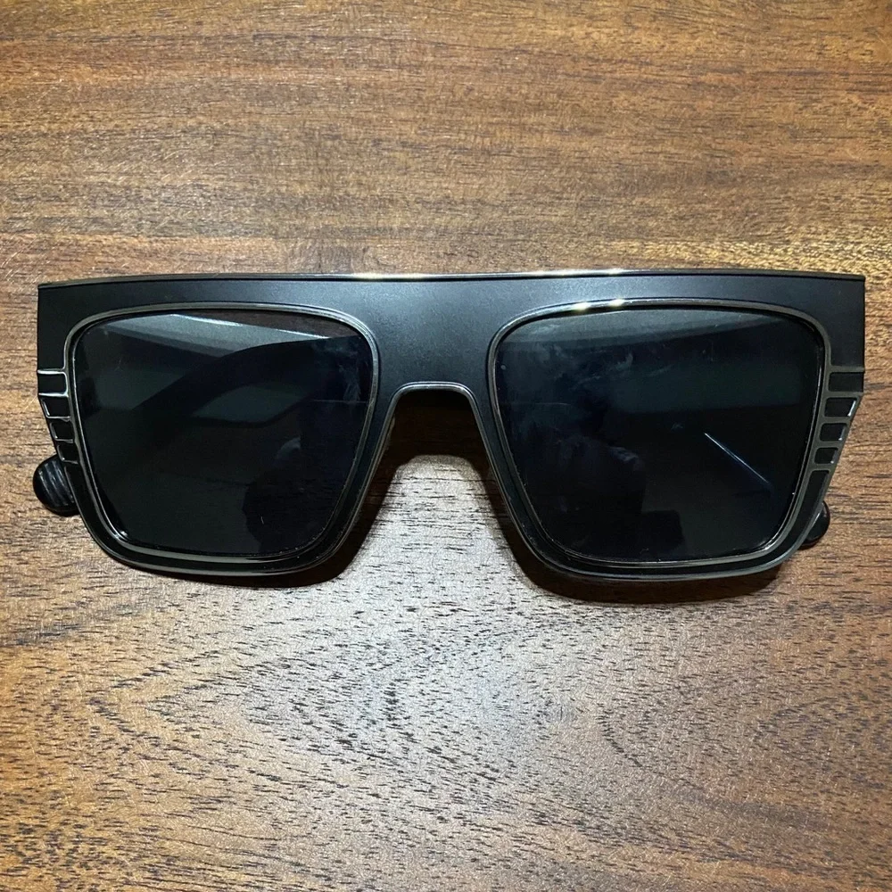 ILL.I By Will. I. Am WA503S04 Square Sungl…